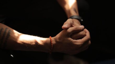 부처님말씀, 관계가 계속 멀어질 때 마음부터 잡는 질문 5가지—다음 행동을 고르는 기준